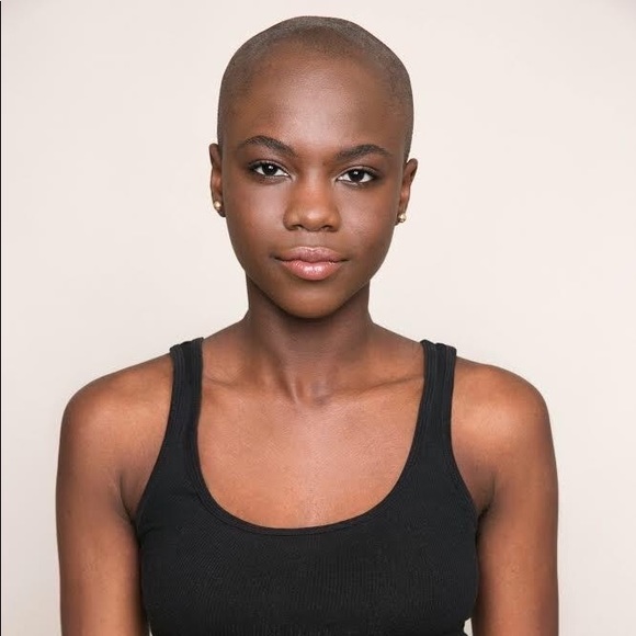 Meet your Posher, Fernelle - Picture 1 of 1